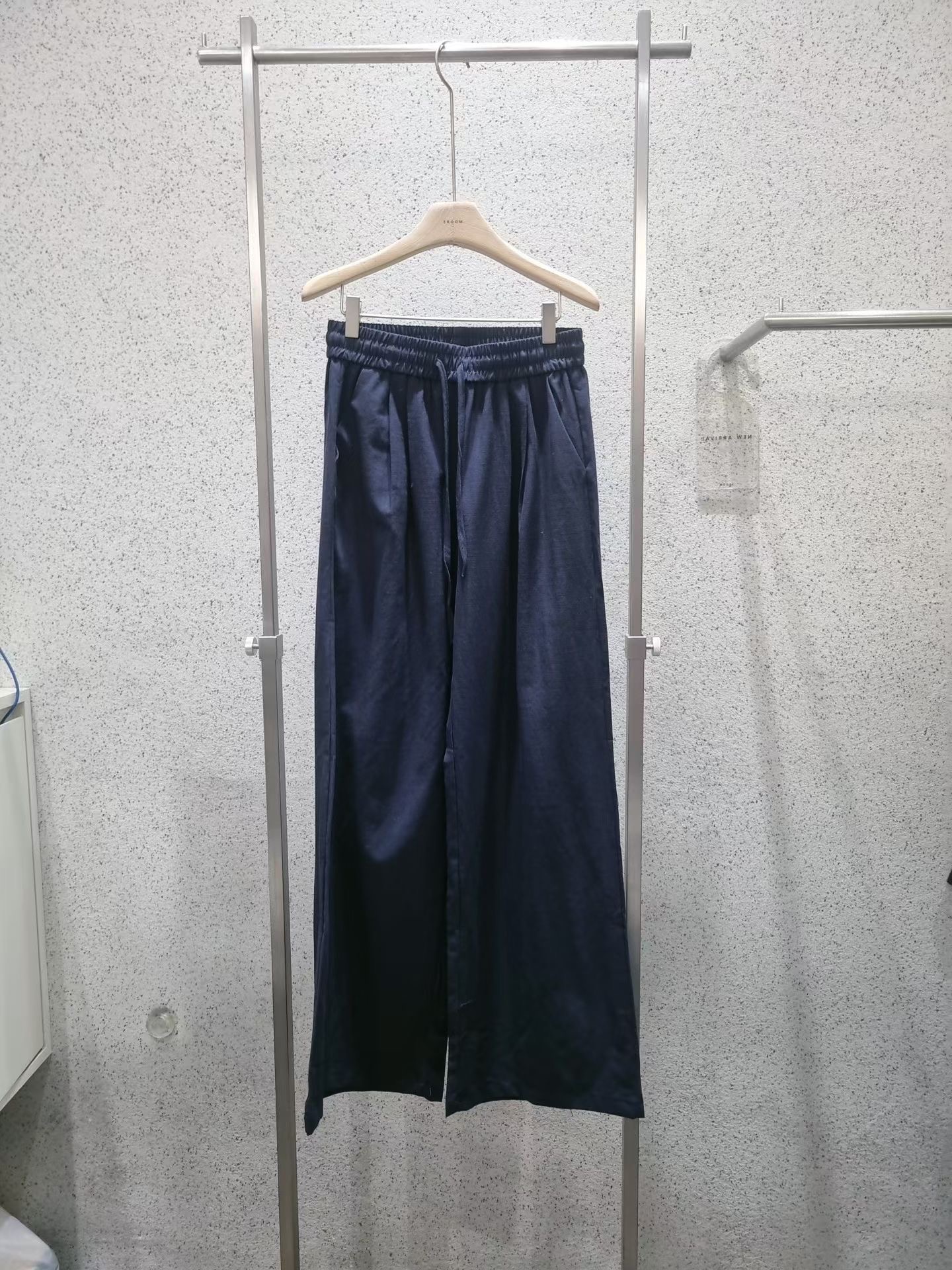 EROOM東大門實拍韓國女士新款人氣熱賣推薦時尚休閑褲海軍EROOM休閑褲圖色3