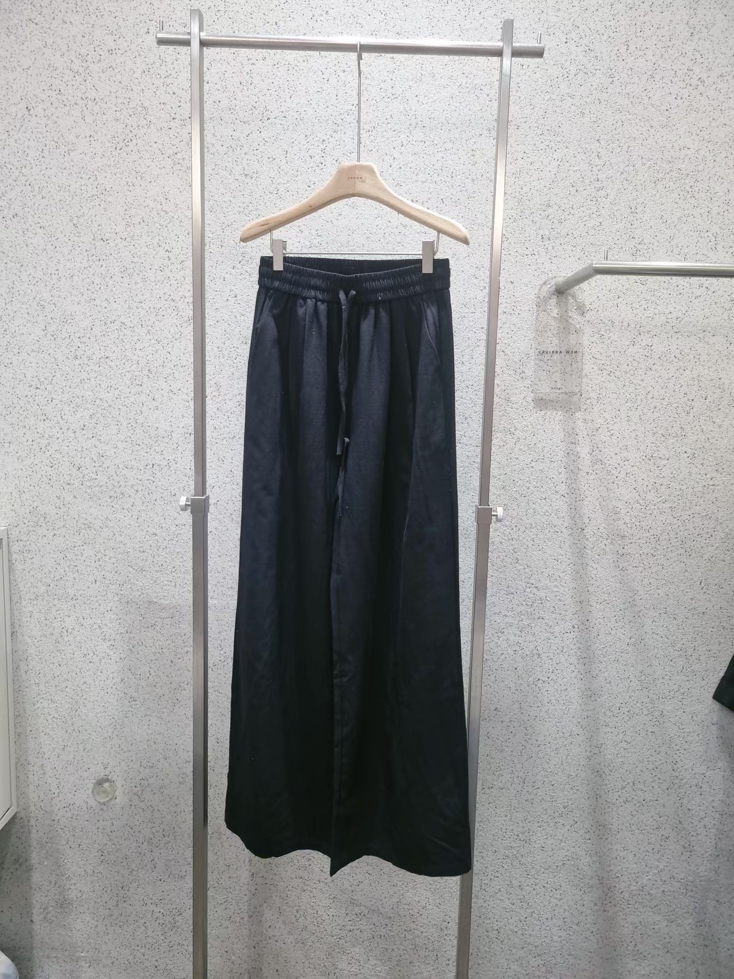 EROOM東大門實拍韓國女士新款人氣熱賣推薦時尚休閑褲海軍EROOM休閑褲圖色4