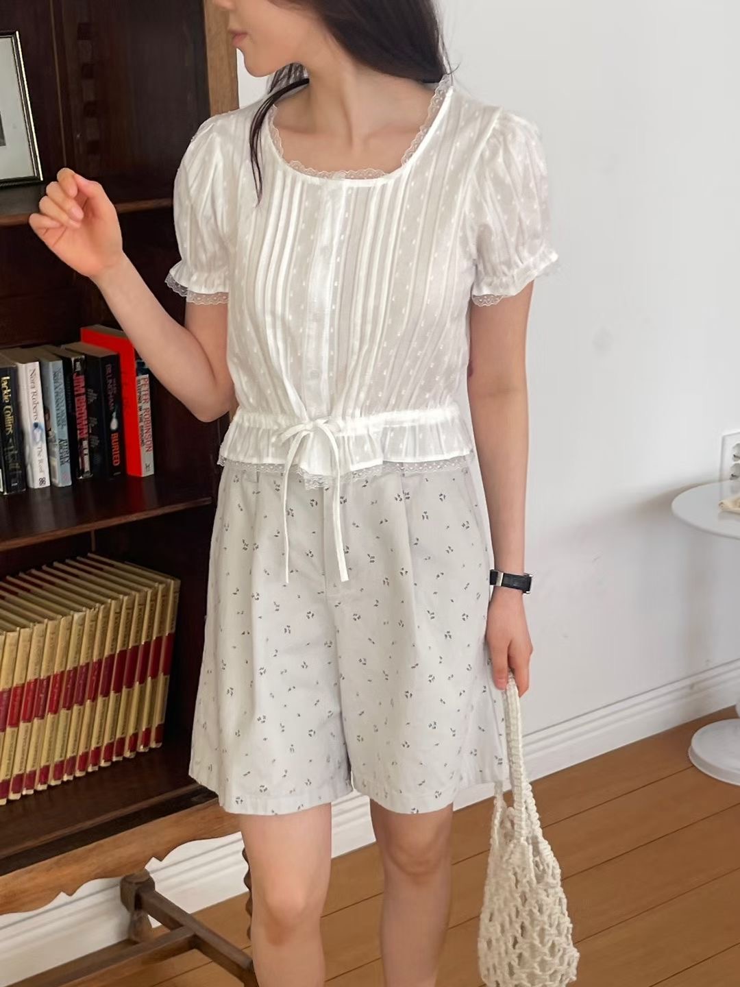 EROOM韓國東大門代購女裝新品熱賣休閑人氣26夏季襯衫蕾絲衫EROOM襯衫/蕾絲衫
