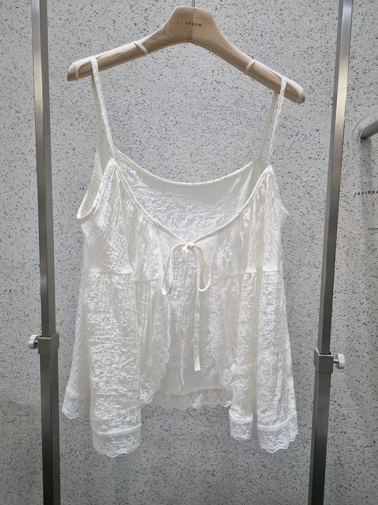 EROOM韓國東大門代購女士新款時尚人氣熱賣吊帶背心不含內搭EROOM吊帶/背心