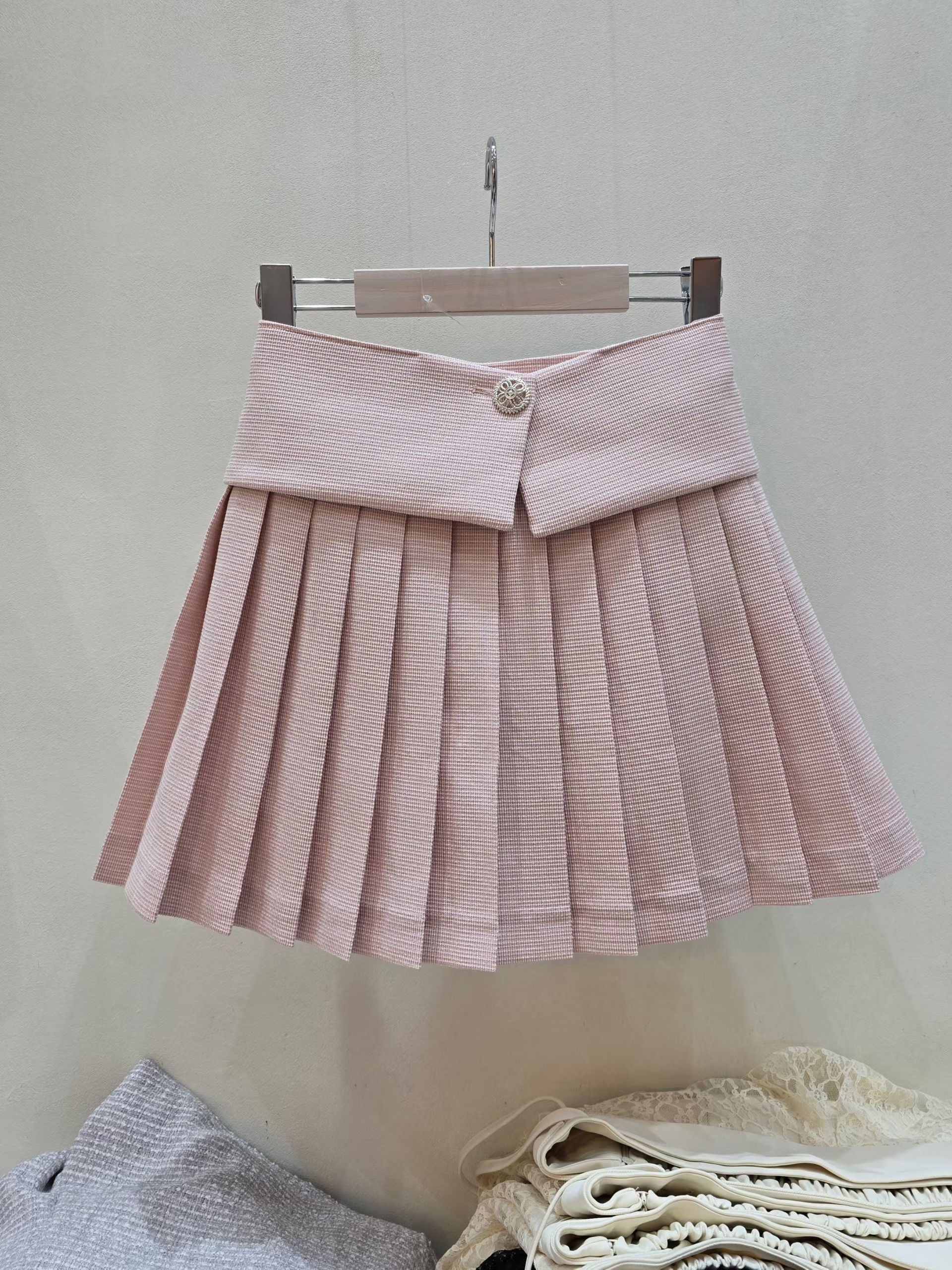 SOOMANCHAE-수만채-T韓國直郵實拍女士新品人氣短裙奶油色褶裙SOOMANCHAE短裙圖色2