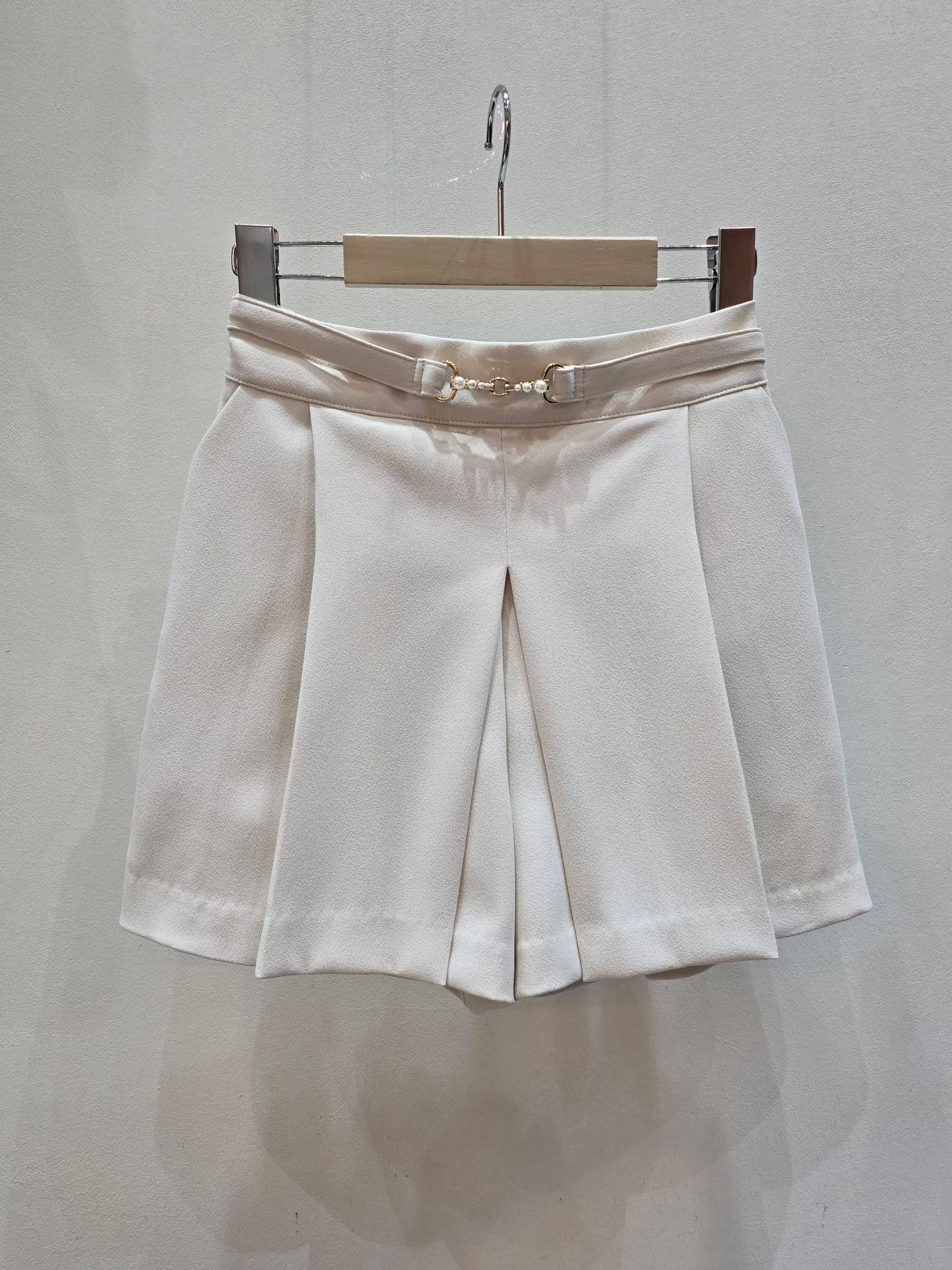 SOOMANCHAE-수만채-T韓國東大門直郵女士新品26夏季短褲SOOMANCHAE短褲圖色1