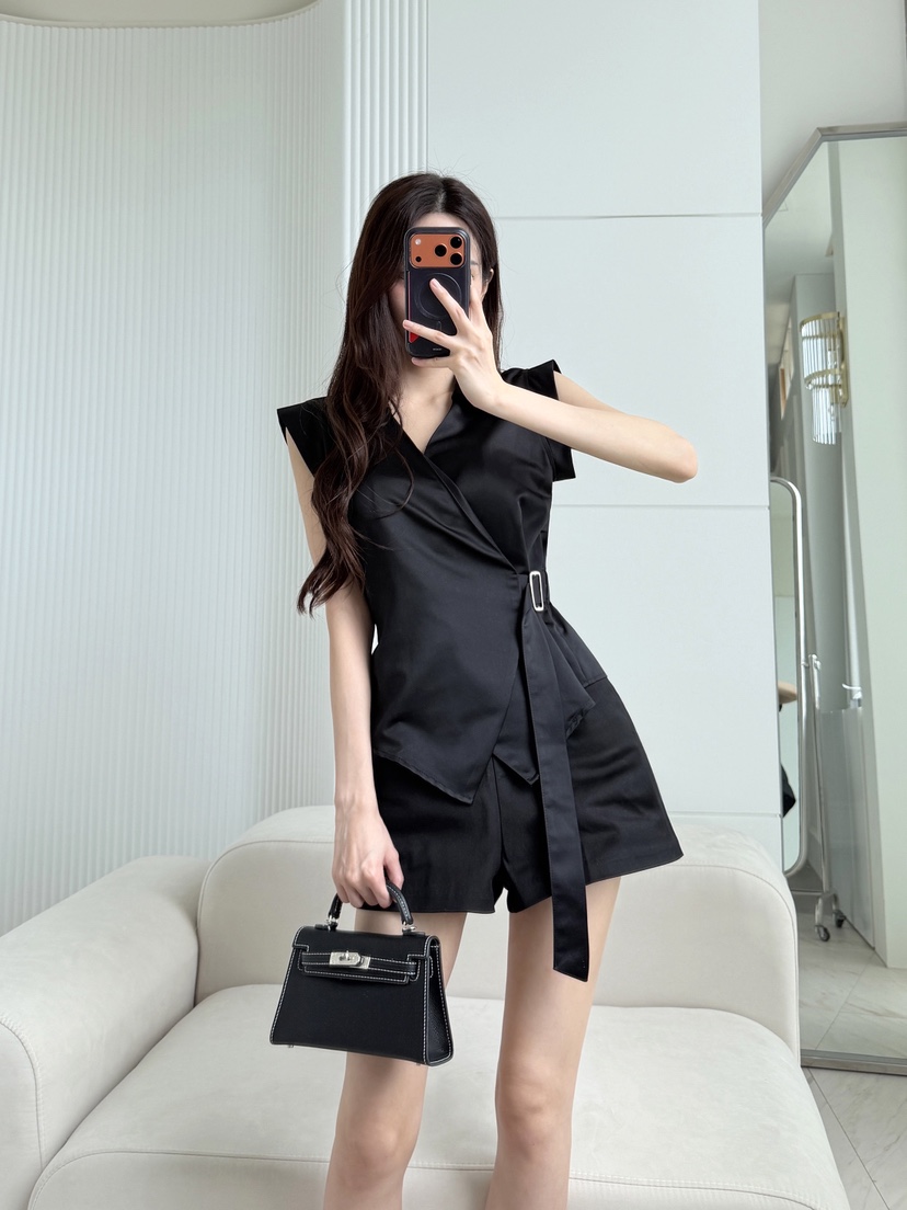CLOTH東大門實拍韓國女士新品熱賣人氣推薦襯衫蕾絲衫緞面CLOTH襯衫/蕾絲衫