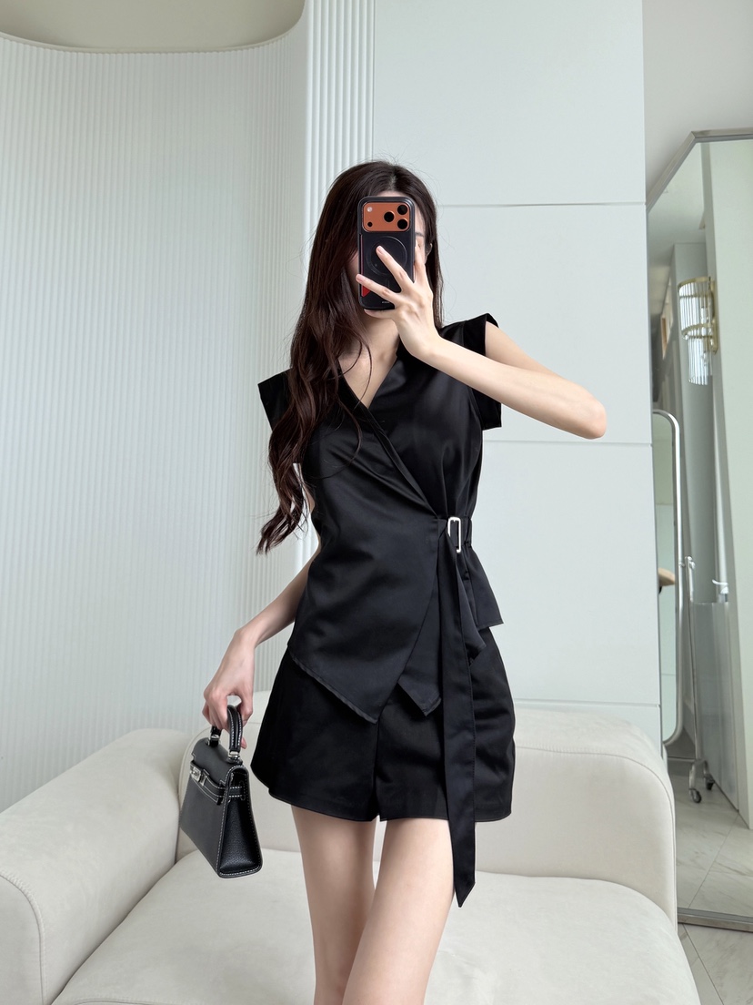 CLOTH東大門實拍韓國女士新品熱賣人氣推薦襯衫蕾絲衫緞面CLOTH襯衫/蕾絲衫圖色2