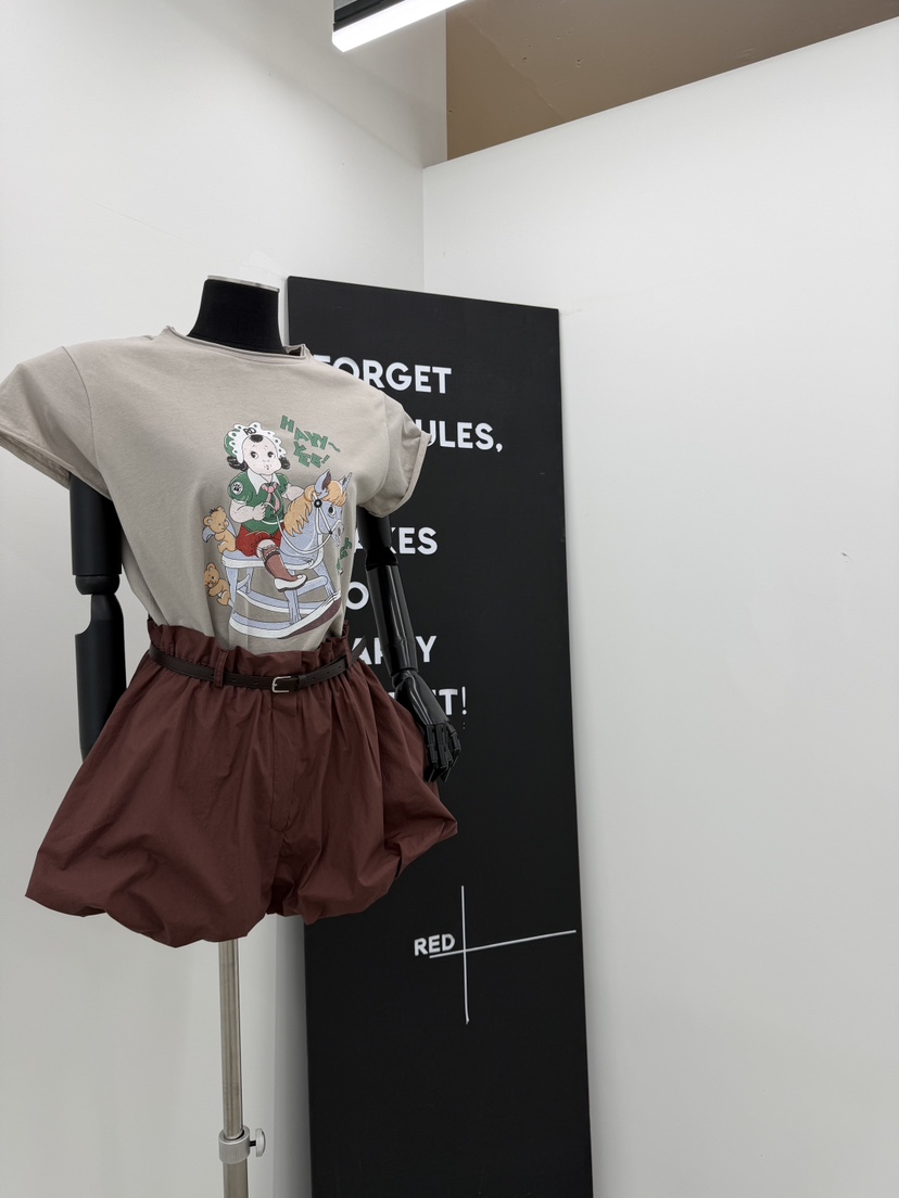 RED-A韓國直郵實拍女士新品休閑推薦人氣熱賣26夏季時尚T恤RED-AT恤