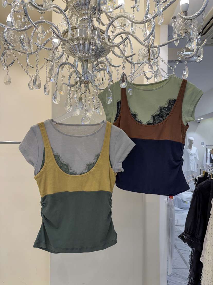 81 MARKET-L韓國直郵實拍女士新品休閑推薦人氣T恤假兩件81 MARKET-LT恤