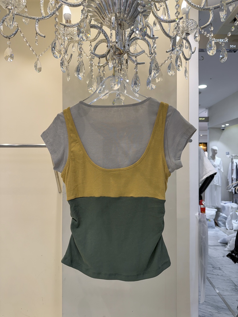 81 MARKET-L韓國直郵實拍女士新品休閑推薦人氣T恤假兩件81 MARKET-LT恤