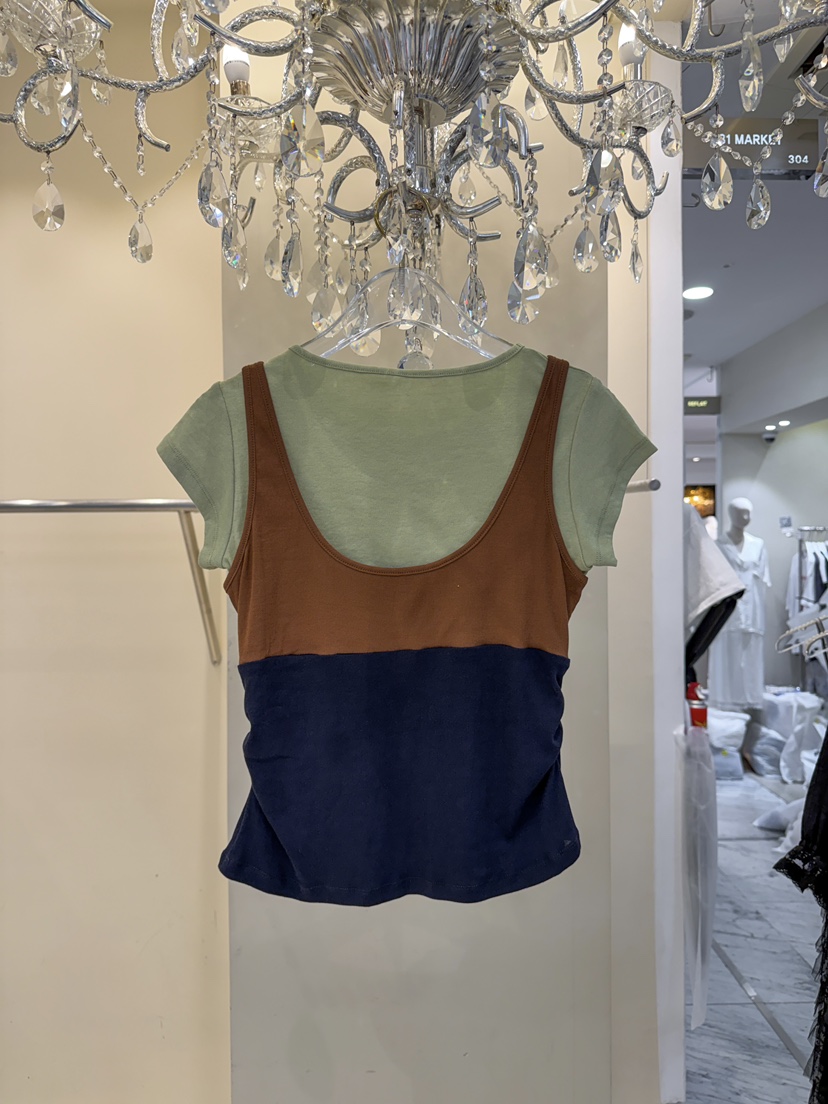 81 MARKET-L韓國直郵實拍女士新品休閑推薦人氣T恤假兩件81 MARKET-LT恤