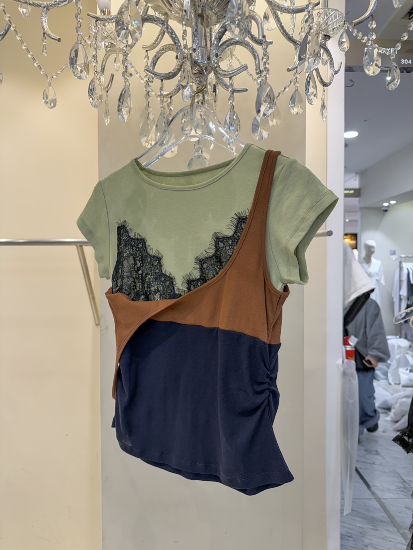 81 MARKET-L韓國直郵實拍女士新品休閑推薦人氣T恤假兩件81 MARKET-LT恤