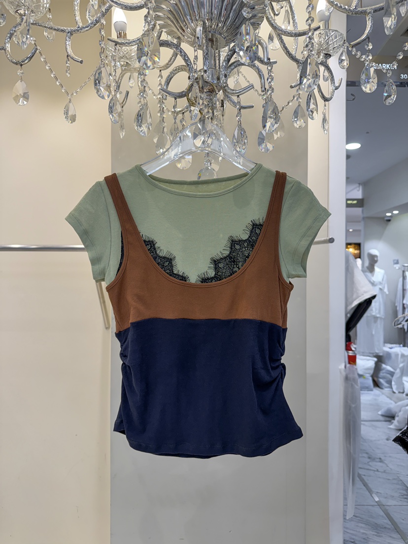 81 MARKET-L韓國直郵實拍女士新品休閑推薦人氣T恤假兩件81 MARKET-LT恤圖色2