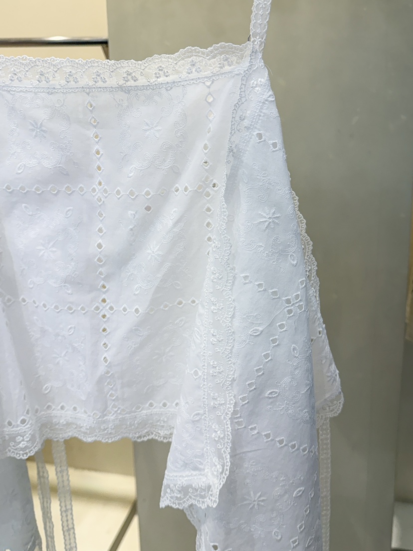 81 MARKET-L韓國代購女裝新品時尚熱賣推薦休閑吊帶背心81 MARKET-L吊帶/背心