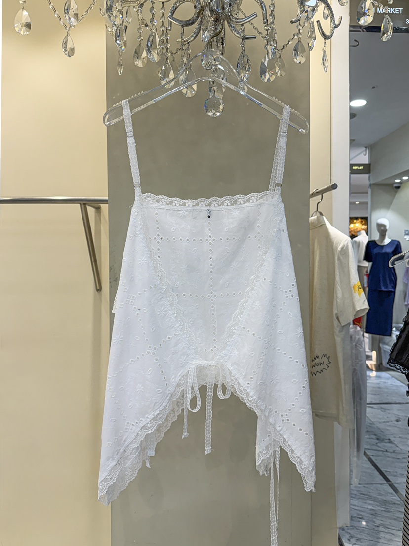 81 MARKET-L韓國代購女裝新品時尚熱賣推薦休閑吊帶背心81 MARKET-L吊帶/背心
