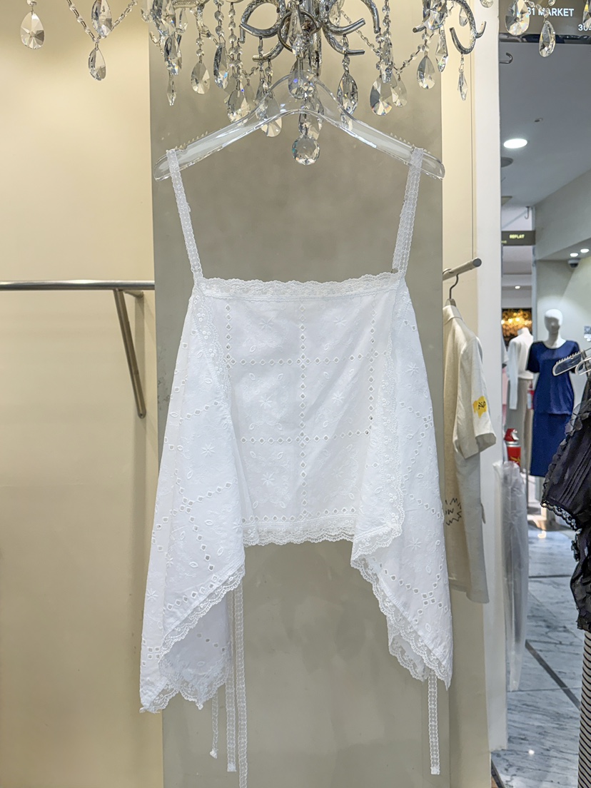 81 MARKET-L韓國代購女裝新品時尚熱賣推薦休閑吊帶背心81 MARKET-L吊帶/背心圖色1