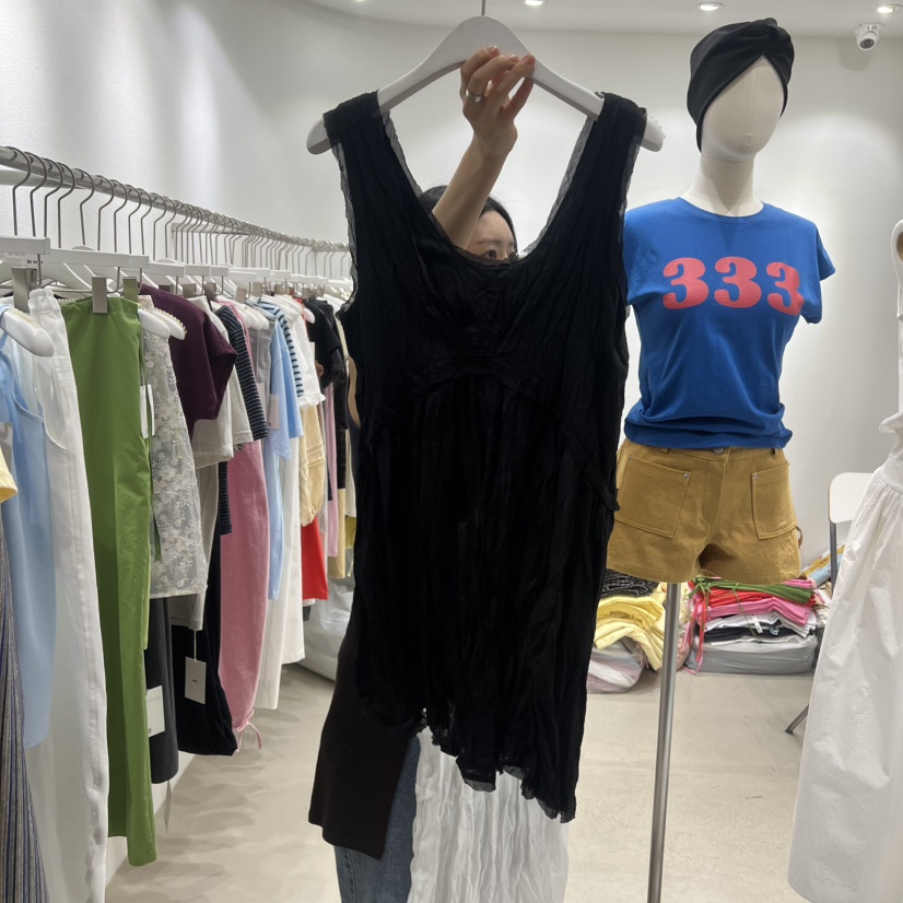 INNI韓國東大門直郵女士新款推薦時尚休閑熱賣連衣裙無袖inni連衣裙