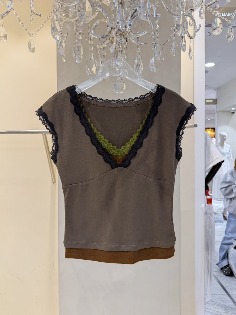 81 MARKET-L韓國直郵女裝新品推薦26夏季休閑熱賣吊帶背心81 MARKET-L吊帶/背心圖色1