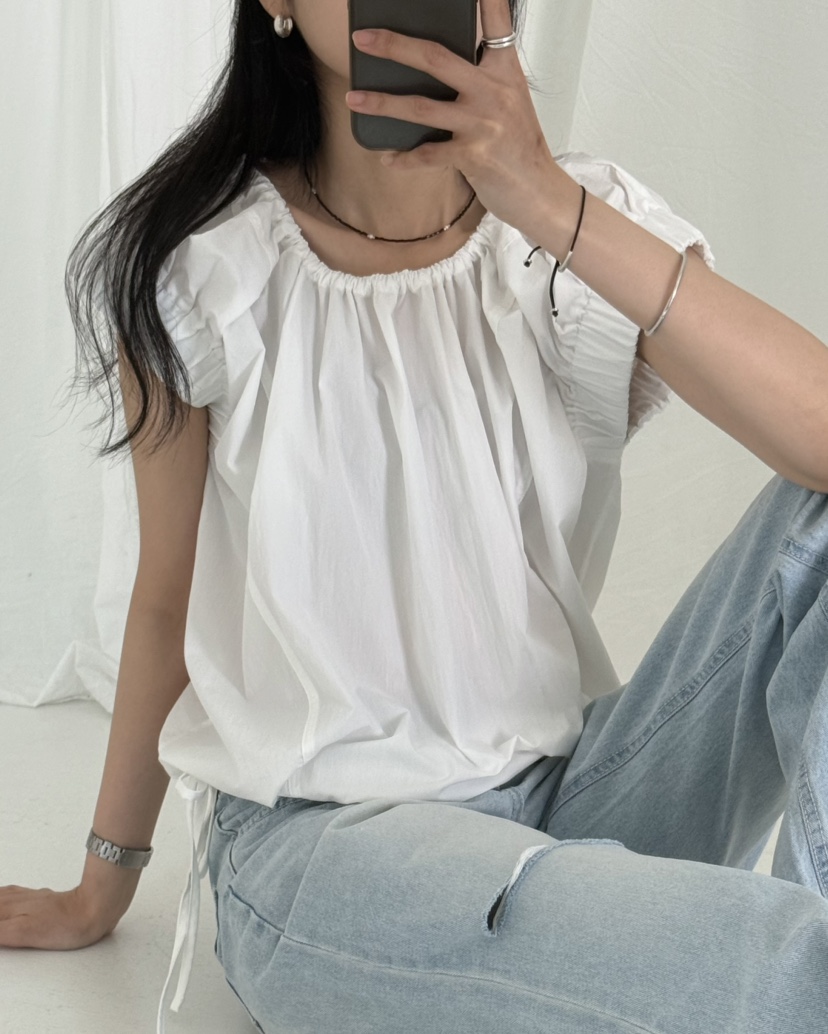 HOWDY/FACT THE NERD韓國東大門直郵女裝新款熱賣襯衫蕾絲衫HOWDY/FACT THE NERD襯衫/蕾絲衫