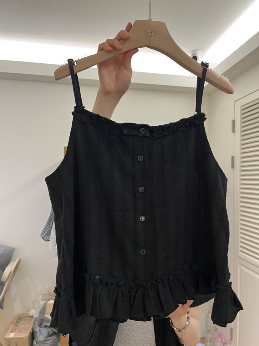 TIZZI韓國東大門直郵女裝新品熱賣時尚推薦休閑26夏季吊帶背心TIZZI吊帶/背心圖色2