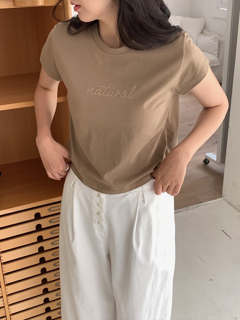BLEECKER韓國代購女士新品熱賣推薦時尚26夏季休閑T恤刺繡BLEECKERT恤