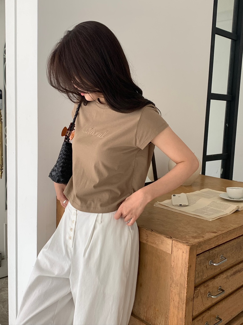 BLEECKER韓國代購女士新品熱賣推薦時尚26夏季休閑T恤刺繡BLEECKERT恤