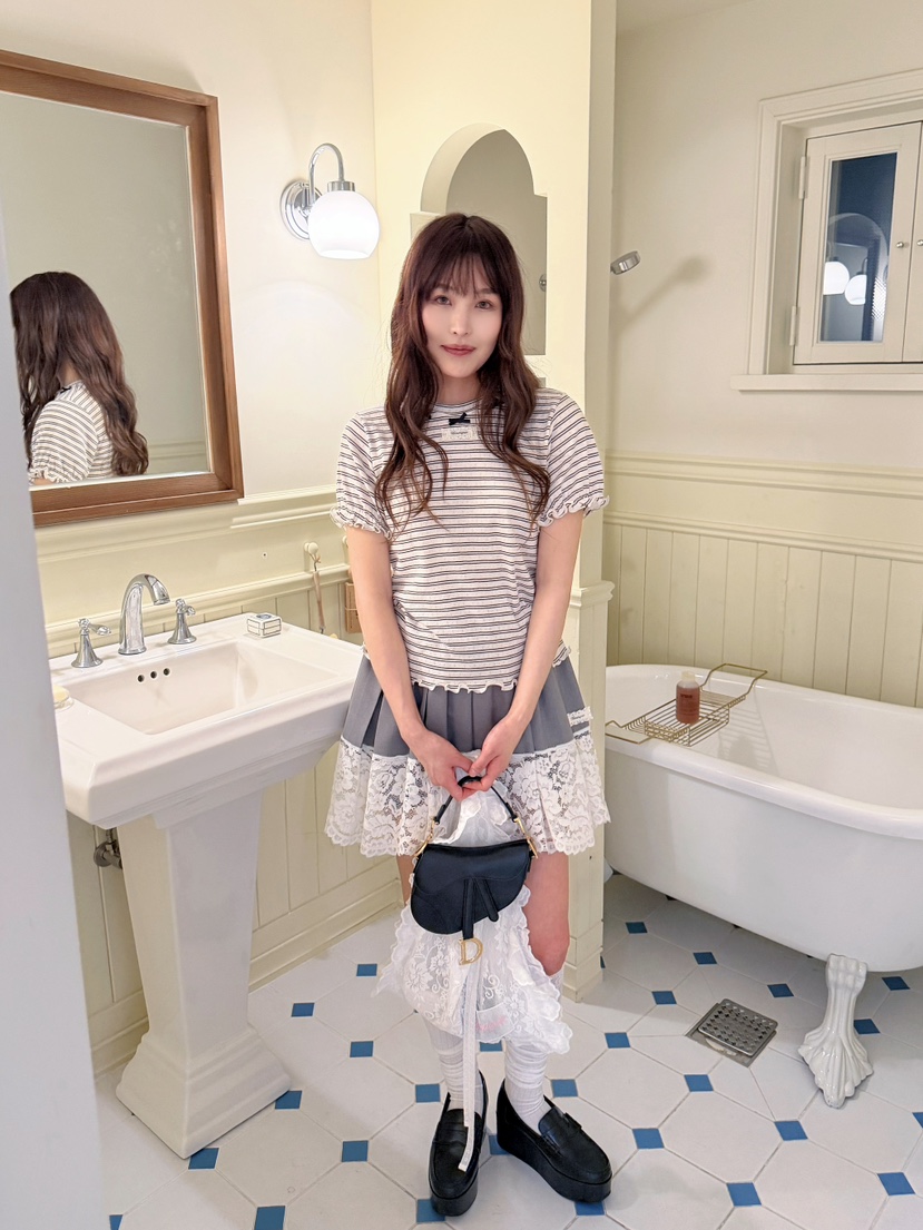 BOUTIQUE-L韓國代購女士新款時尚人氣26夏季推薦T恤絲帶BOUTIQUE-LT恤圖色1