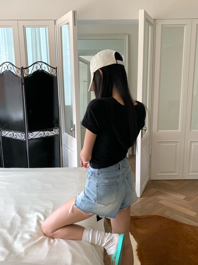 REVE CITE-L韓國代購女裝新款推薦熱賣T恤連帽衫系帶紐扣REVE CITE-LT恤