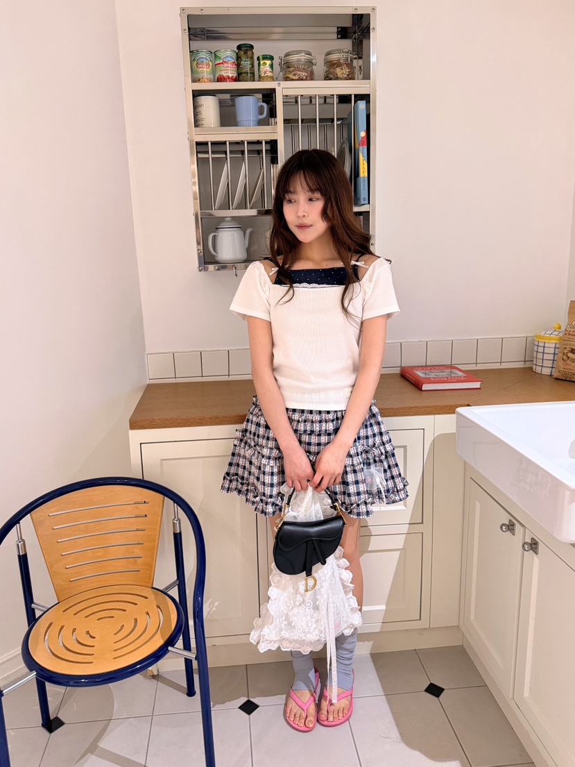 BOUTIQUE-L韓國代購女裝新品人氣休閑時尚熱賣26夏季T恤絲帶BOUTIQUE-LT恤