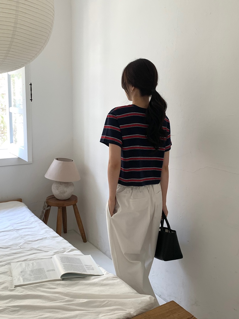 BLEECKER韓國東大門直郵女裝新款熱賣休閑人氣時尚推薦T恤BLEECKERT恤