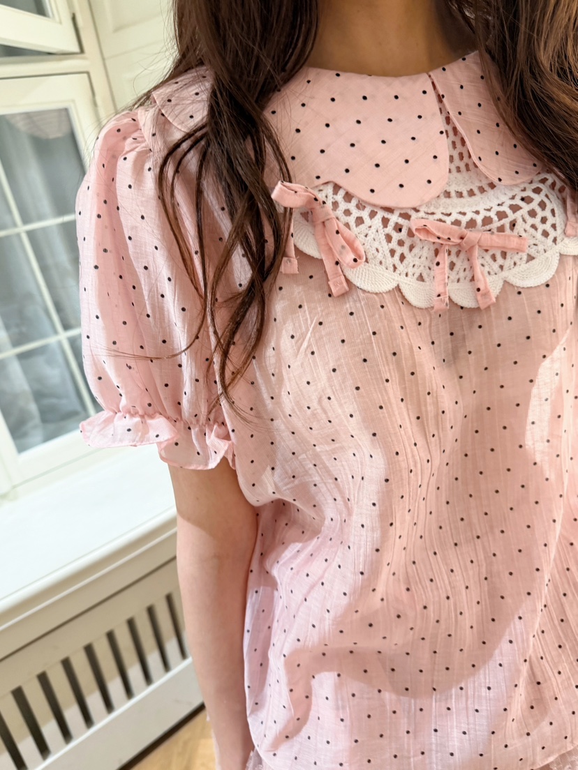 BOUTIQUE-L韓國直郵女裝新品時尚熱賣人氣襯衫蕾絲衫圓點BOUTIQUE-L襯衫/蕾絲衫