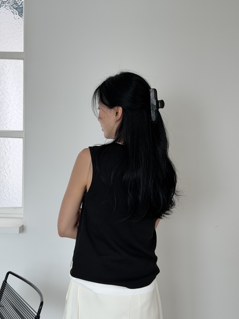 AMY GRACE-A東大門實拍韓國女裝新款時尚吊帶背心不含內搭AMY GRACE吊帶/背心
