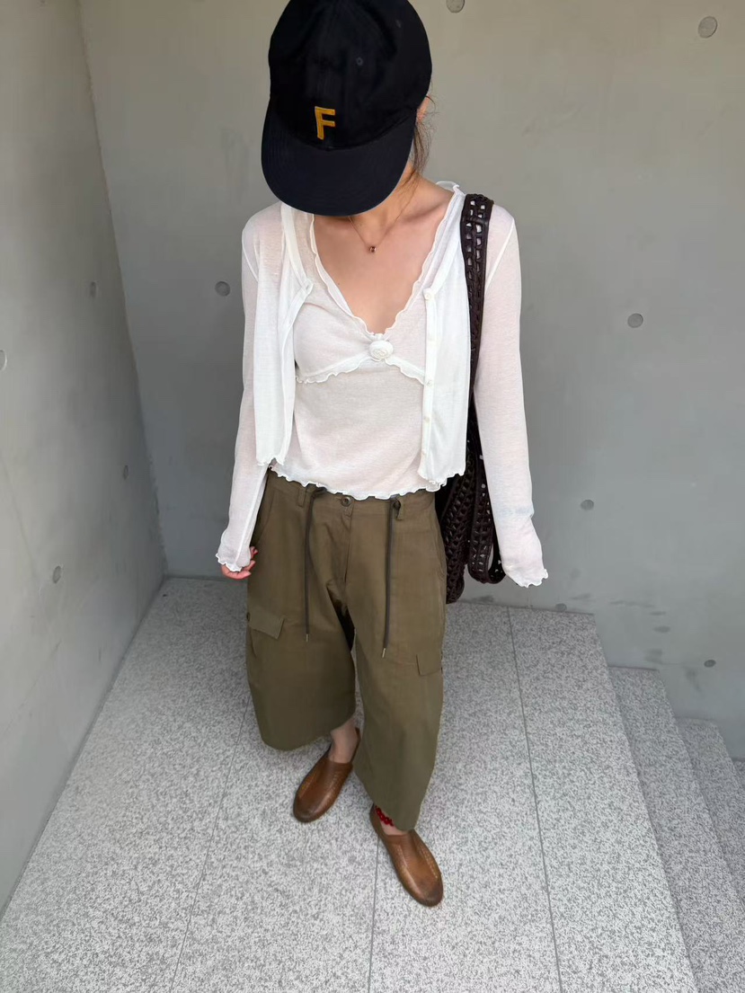 OLI SEOUL韓國直郵女裝新品人氣熱賣時尚推薦吊帶背心無袖OLI SEOUL吊帶/背心