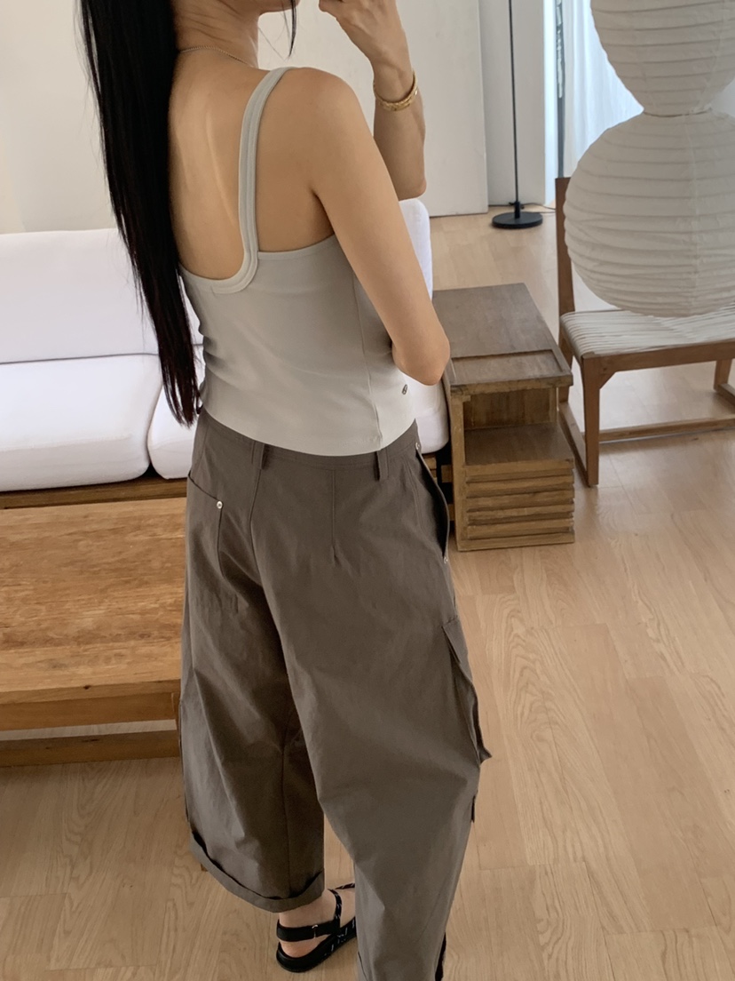 KARE/WEREPIECE韓國直郵實拍女裝新款時尚推薦人氣吊帶背心KARE/WEREPIECE吊帶/背心
