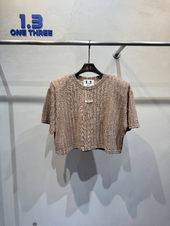 1.3韓國直郵女裝新款休閑時尚熱賣推薦人氣26夏季T恤短款1.3_ONE THREET恤圖色4
