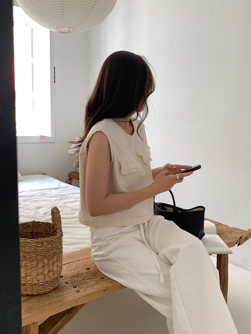 BLEECKER韓國代購女士新款推薦26夏季熱賣人氣時尚休閑馬甲BLEECKER馬甲
