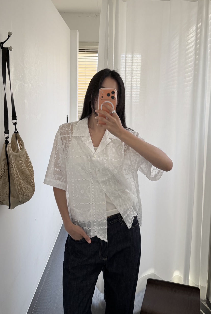 AMY GRACE-A韓國東大門代購女士新款人氣時尚襯衫蕾絲衫AMY GRACE襯衫/蕾絲衫
