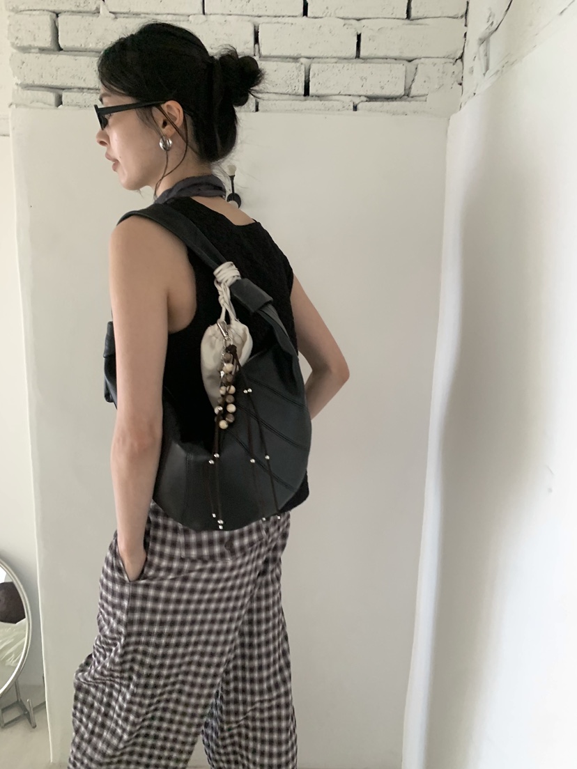 LOFN韓國直郵實拍女裝新款26夏季時尚推薦熱賣人氣吊帶背心LOFN吊帶/背心