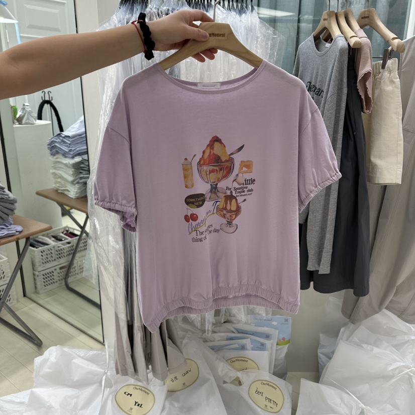 OURMOMENT韓國直郵實拍女裝新品26夏季人氣休閑推薦時尚T恤OURMOMENTT恤圖色2
