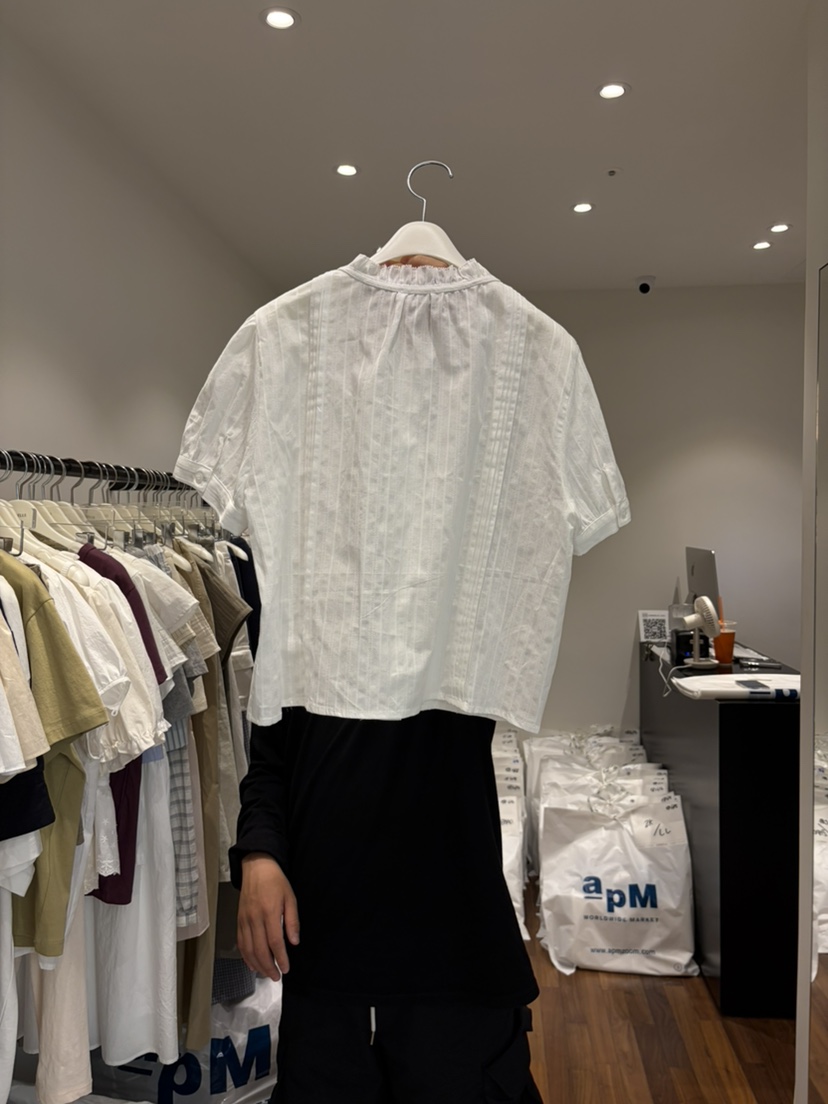 GABRIELLE韓國直郵女裝新品26夏季時尚人氣熱賣襯衫蕾絲衫GABRIELLE襯衫/蕾絲衫