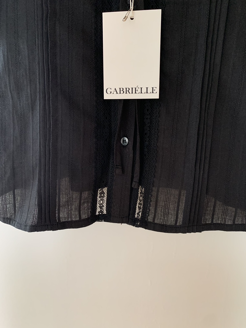 GABRIELLE韓國直郵女裝新品26夏季時尚人氣熱賣襯衫蕾絲衫GABRIELLE襯衫/蕾絲衫