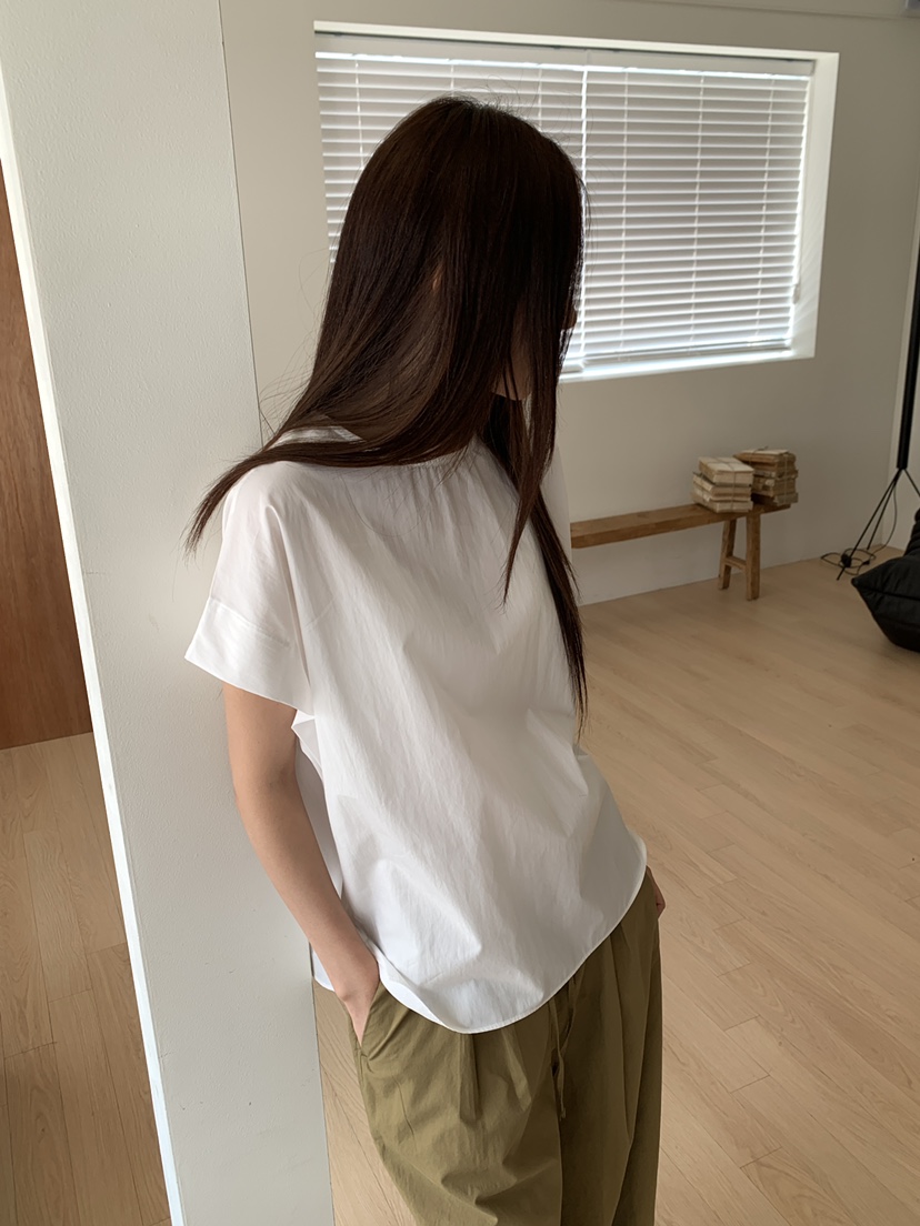 B_GARDER韓國東大門代購女士新品休閑熱賣人氣襯衫蕾絲衫B.GARDER襯衫/蕾絲衫