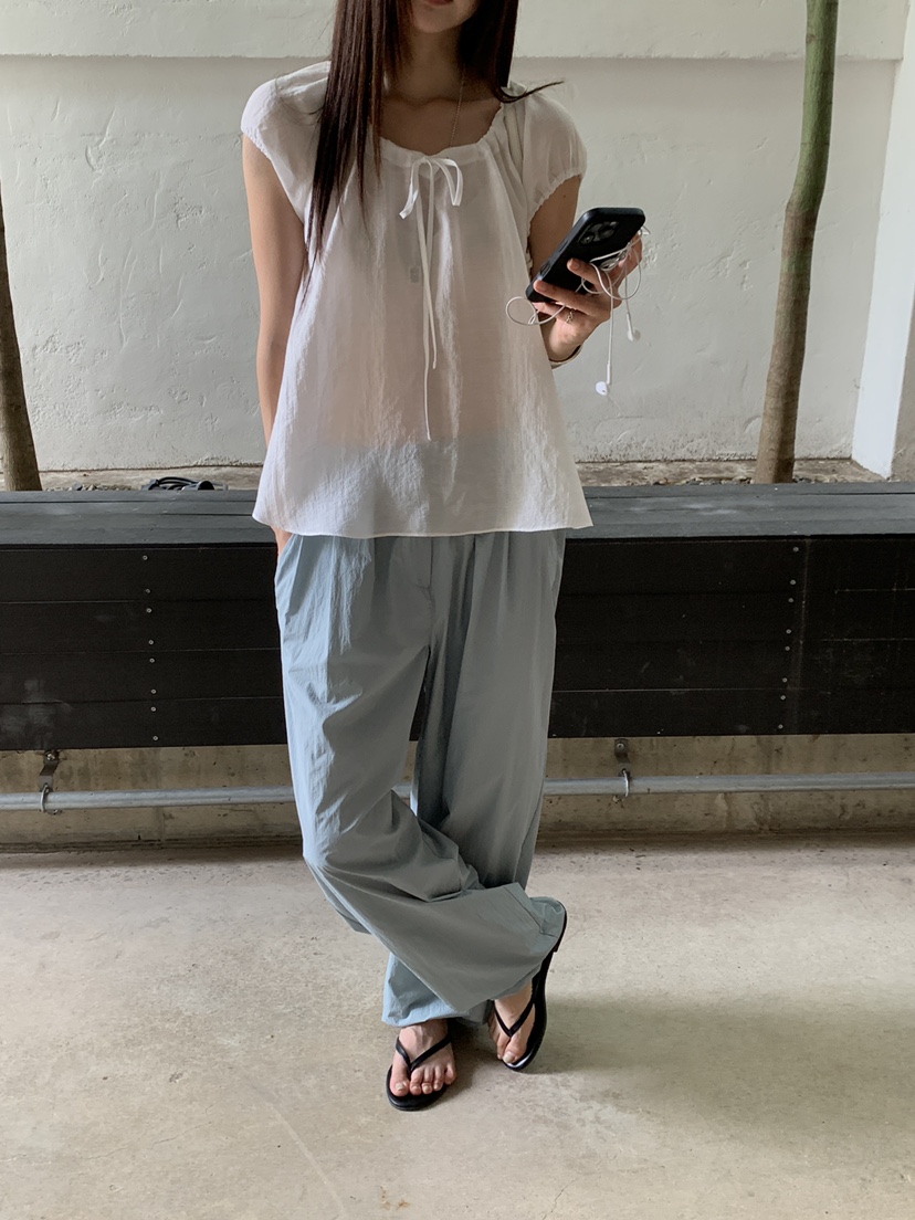 B_GARDER韓國直郵女士新款時尚熱賣人氣休閑推薦襯衫蕾絲衫B.GARDER襯衫/蕾絲衫