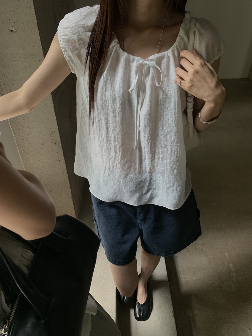 B_GARDER韓國直郵女士新款時尚熱賣人氣休閑推薦襯衫蕾絲衫B.GARDER襯衫/蕾絲衫圖色1