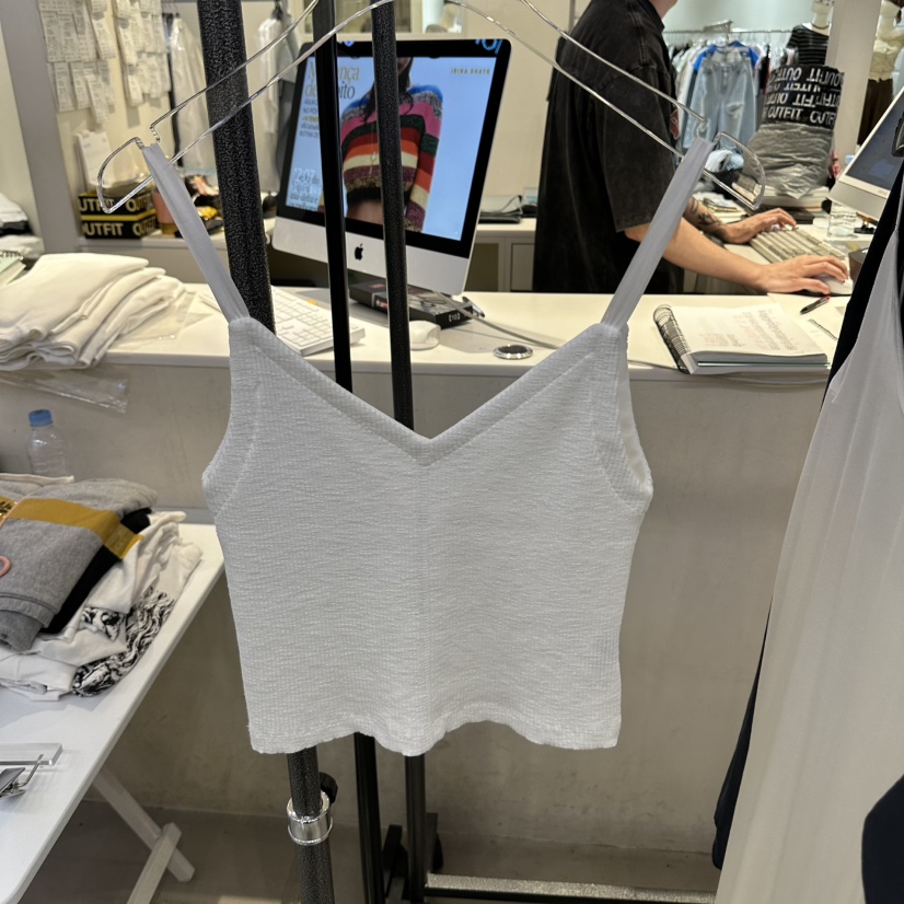 OUTFIT韓國直郵女裝新款推薦休閑26夏季熱賣時尚吊帶背心OUTFIT吊帶/背心圖色1