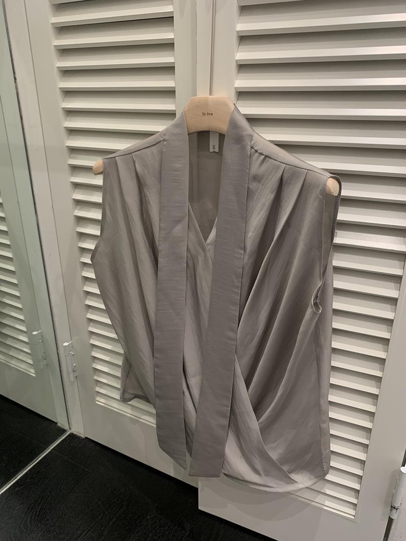 LE OVE/VERDI韓國直郵女裝新品推薦熱賣時尚襯衫蕾絲衫LE OVE/VERDI襯衫/蕾絲衫圖色1