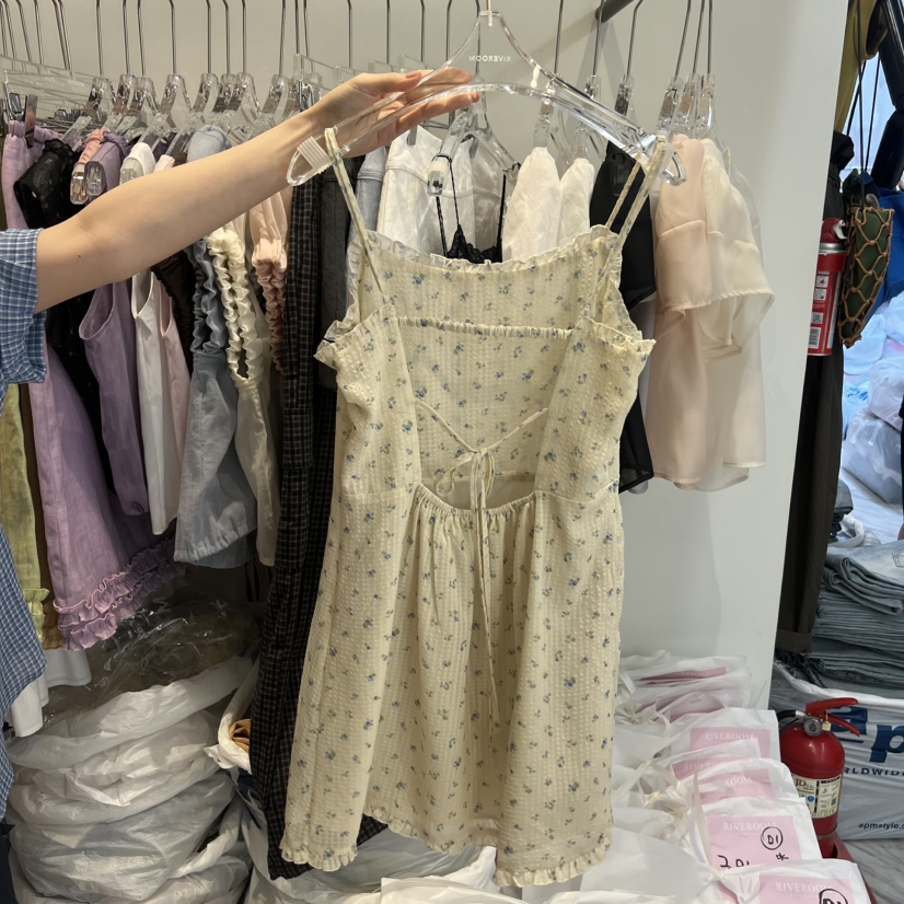 RIVEROOM韓國東大門直郵女裝新品26夏季推薦時尚休閑連衣裙RIVEROOM連衣裙
