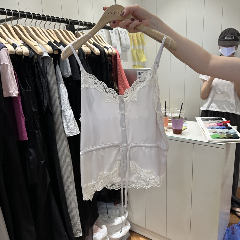 ARC韓國直郵女士新款26夏季推薦人氣熱賣時尚休閑吊帶背心ARC EN CIEL吊帶/背心圖色1
