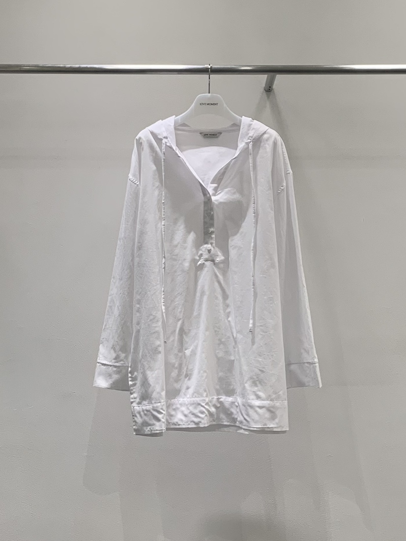LOVE MOMENT韓國直郵實拍女士新款熱賣襯衫蕾絲衫連帽衫LOVE MOMENT襯衫/蕾絲衫圖色1