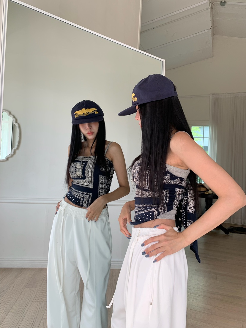 BADCALM韓國直郵女裝新款時尚26夏季推薦吊帶背心圍巾無袖BADCALM吊帶/背心