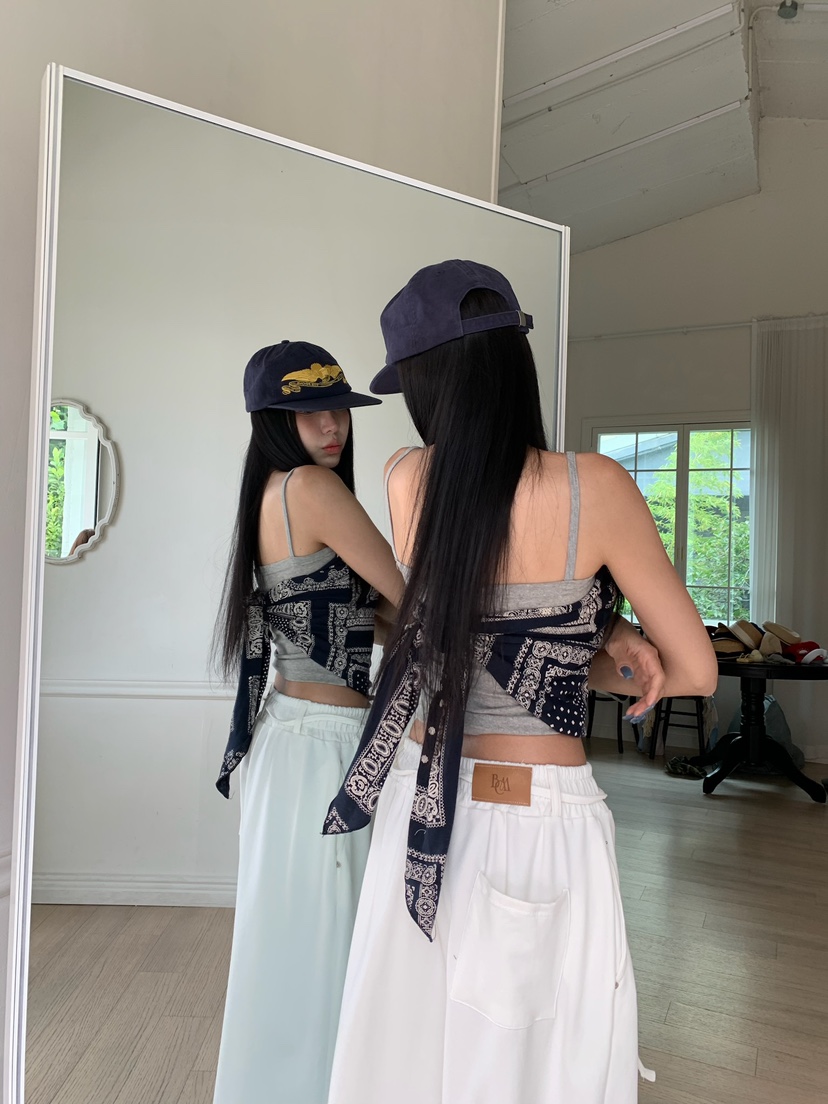 BADCALM韓國直郵女裝新款時尚26夏季推薦吊帶背心圍巾無袖BADCALM吊帶/背心
