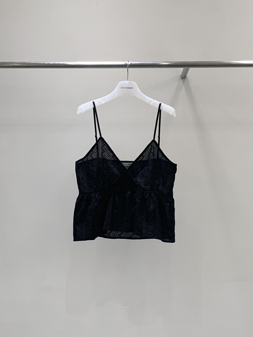 LOVE MOMENT韓國代購女士新品人氣熱賣吊帶背心蕾絲無袖LOVE MOMENT吊帶/背心圖色2