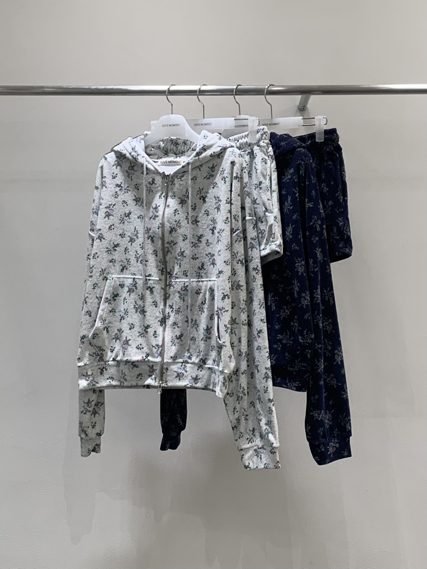 LOVE MOMENT東大門實拍韓國女裝新品熱賣休閑人氣套裝套裝LOVE MOMENT套裝